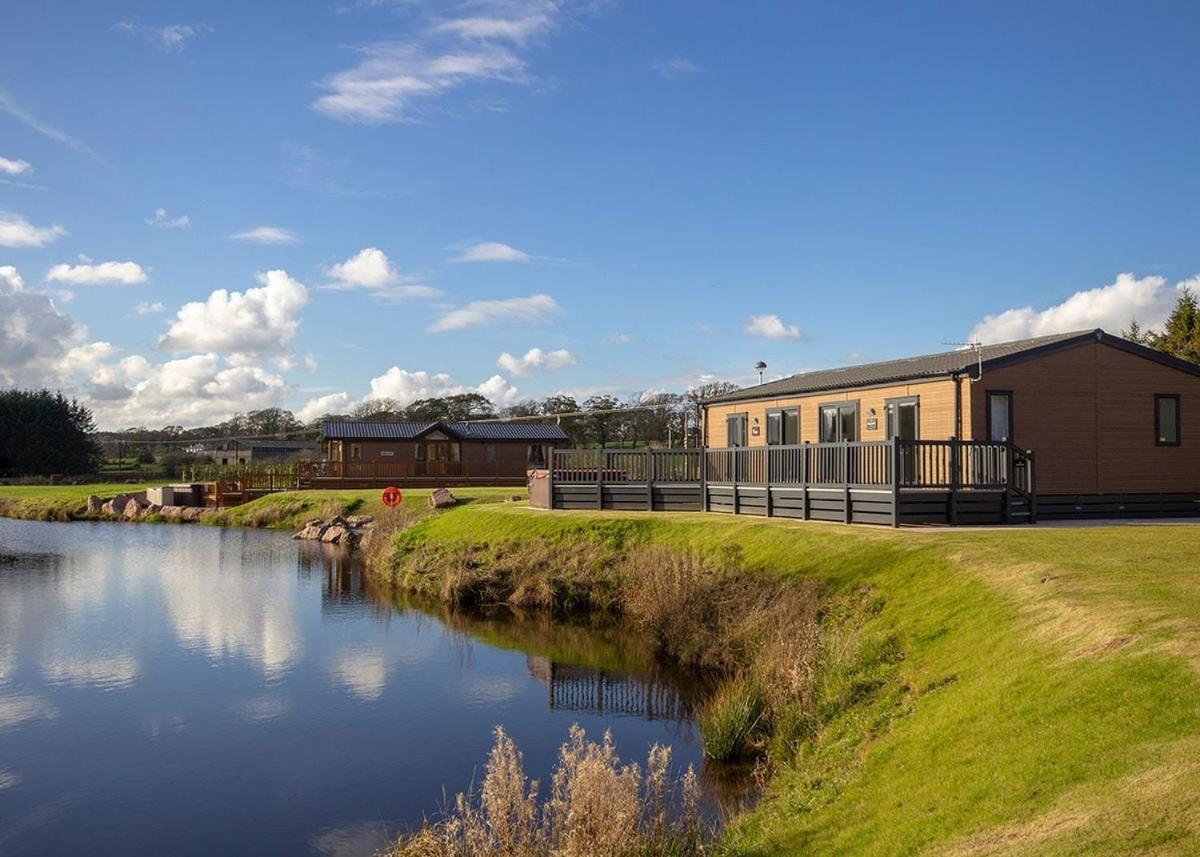 Westlands Country Park Otel Annan Dış mekan fotoğraf