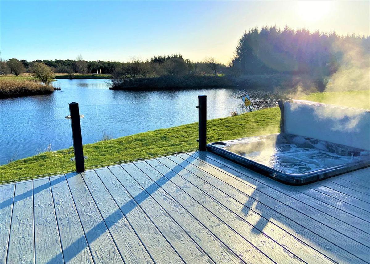 Westlands Country Park Otel Annan Dış mekan fotoğraf
