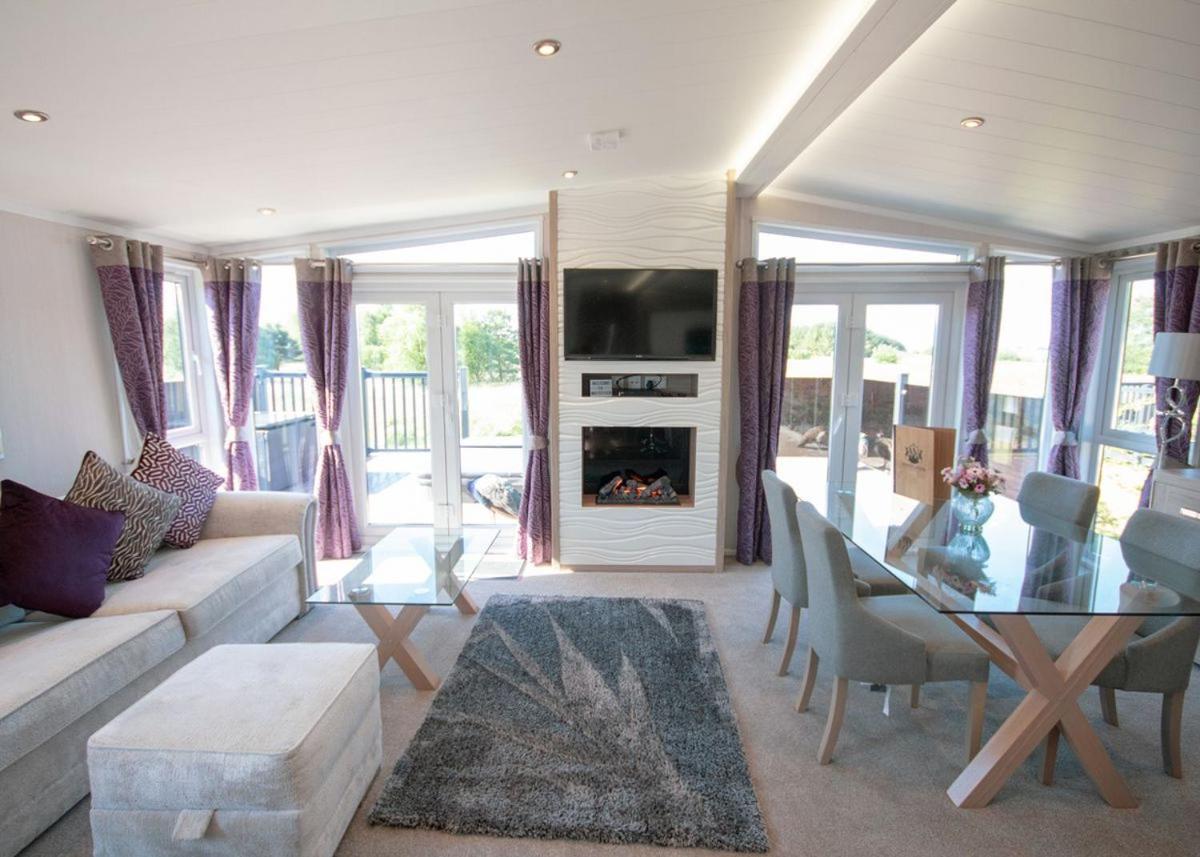 Westlands Country Park Otel Annan Dış mekan fotoğraf